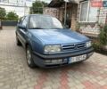 Синий Фольксваген Венто, объемом двигателя 1.8 л и пробегом 170 тыс. км за 1800 $, фото 1 на Automoto.ua