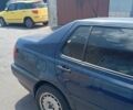 Синий Фольксваген Венто, объемом двигателя 1.78 л и пробегом 142 тыс. км за 1800 $, фото 4 на Automoto.ua