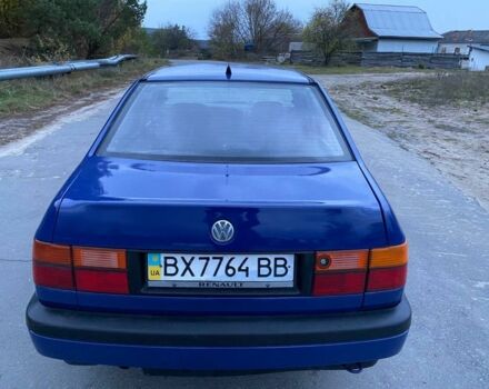 Синій Фольксваген Венто, об'ємом двигуна 1.8 л та пробігом 250 тис. км за 1700 $, фото 4 на Automoto.ua