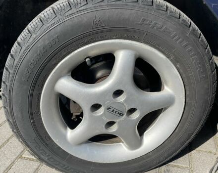 Синій Фольксваген Венто, об'ємом двигуна 1.8 л та пробігом 298 тис. км за 1600 $, фото 16 на Automoto.ua