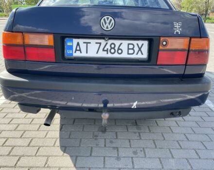 Синій Фольксваген Венто, об'ємом двигуна 1.8 л та пробігом 298 тис. км за 1600 $, фото 20 на Automoto.ua