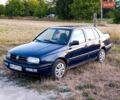 Синій Фольксваген Венто, об'ємом двигуна 1.8 л та пробігом 250 тис. км за 680 $, фото 1 на Automoto.ua