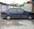 Синій Фольксваген Венто, об'ємом двигуна 1.6 л та пробігом 250 тис. км за 1500 $, фото 4 на Automoto.ua