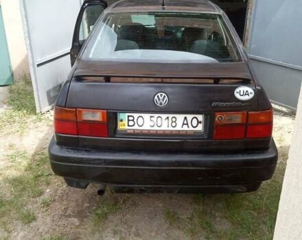 Синий Фольксваген Венто, объемом двигателя 1.8 л и пробегом 260 тыс. км за 1600 $, фото 3 на Automoto.ua