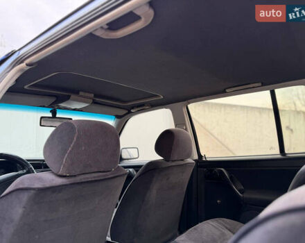 Синій Фольксваген Венто, об'ємом двигуна 1.8 л та пробігом 293 тис. км за 1350 $, фото 16 на Automoto.ua