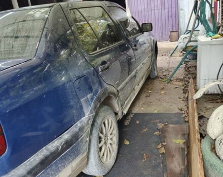 Синій Фольксваген Венто, об'ємом двигуна 1.8 л та пробігом 134 тис. км за 700 $, фото 2 на Automoto.ua