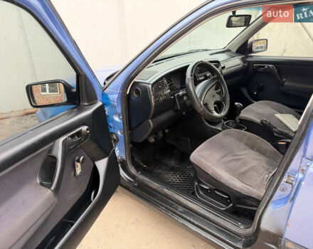 Синій Фольксваген Венто, об'ємом двигуна 1.8 л та пробігом 293 тис. км за 1350 $, фото 11 на Automoto.ua