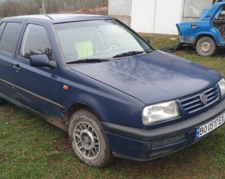 Синий Фольксваген Венто, объемом двигателя 1.8 л и пробегом 300 тыс. км за 1900 $, фото 3 на Automoto.ua