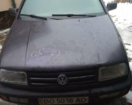 Синий Фольксваген Венто, объемом двигателя 1.8 л и пробегом 260 тыс. км за 1600 $, фото 6 на Automoto.ua