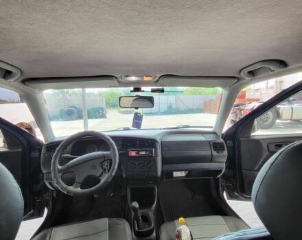 Синий Фольксваген Венто, объемом двигателя 1.8 л и пробегом 275 тыс. км за 1600 $, фото 7 на Automoto.ua