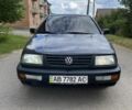Синий Фольксваген Венто, объемом двигателя 1.8 л и пробегом 220 тыс. км за 1250 $, фото 2 на Automoto.ua