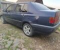 Синій Фольксваген Венто, об'ємом двигуна 1.9 л та пробігом 280 тис. км за 2100 $, фото 5 на Automoto.ua