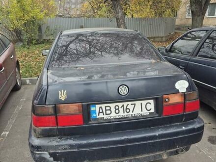 Синий Фольксваген Венто, объемом двигателя 1.78 л и пробегом 300 тыс. км за 950 $, фото 1 на Automoto.ua