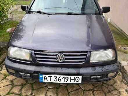 Фольксваген Венто 1996 в Надворной на Automoto.ua Синий Фольксваген Венто, объемом двигателя 1.78 л и пробегом 180 тыс. км за 2300 $, фото 1 на Automoto.ua