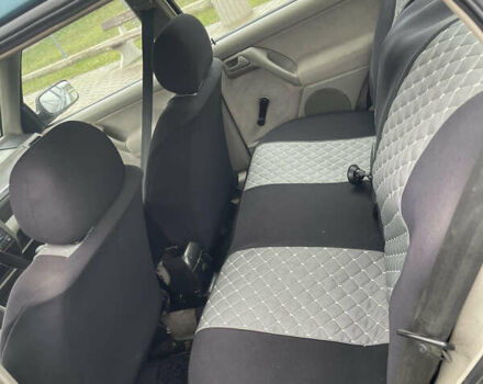 Зеленый Фольксваген Венто, объемом двигателя 1.6 л и пробегом 110 тыс. км за 1400 $, фото 3 на Automoto.ua