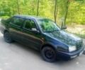 Зелений Фольксваген Венто, об'ємом двигуна 1.78 л та пробігом 200 тис. км за 1500 $, фото 1 на Automoto.ua