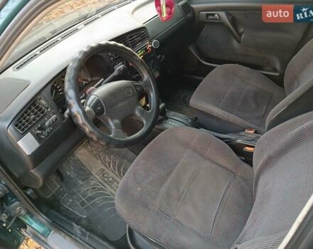 Зеленый Фольксваген Венто, объемом двигателя 1.8 л и пробегом 32 тыс. км за 1800 $, фото 2 на Automoto.ua