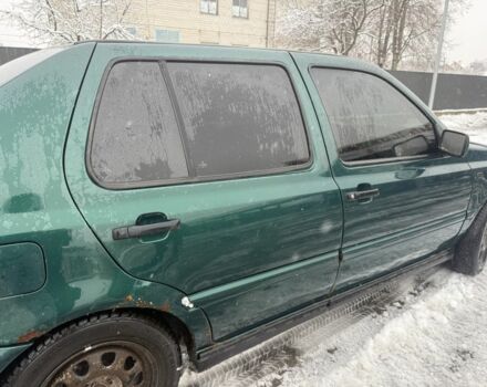 Зеленый Фольксваген Венто, объемом двигателя 1.9 л и пробегом 450 тыс. км за 1500 $, фото 8 на Automoto.ua