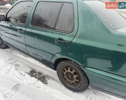 Зеленый Фольксваген Венто, объемом двигателя 1.9 л и пробегом 450 тыс. км за 1500 $, фото 9 на Automoto.ua