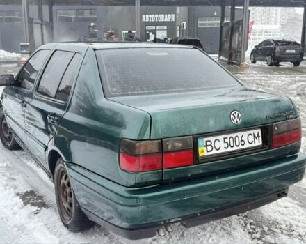 Зеленый Фольксваген Венто, объемом двигателя 1.9 л и пробегом 450 тыс. км за 1500 $, фото 1 на Automoto.ua