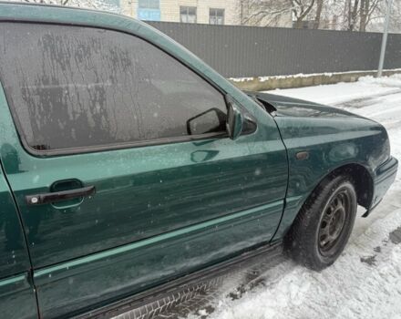 Зеленый Фольксваген Венто, объемом двигателя 1.9 л и пробегом 450 тыс. км за 1500 $, фото 9 на Automoto.ua