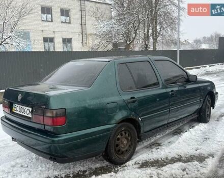 Зеленый Фольксваген Венто, объемом двигателя 1.9 л и пробегом 450 тыс. км за 1500 $, фото 1 на Automoto.ua