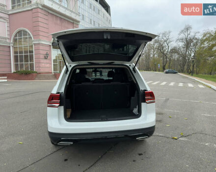 Білий Фольксваген Atlas, об'ємом двигуна 3.6 л та пробігом 120 тис. км за 21000 $, фото 10 на Automoto.ua