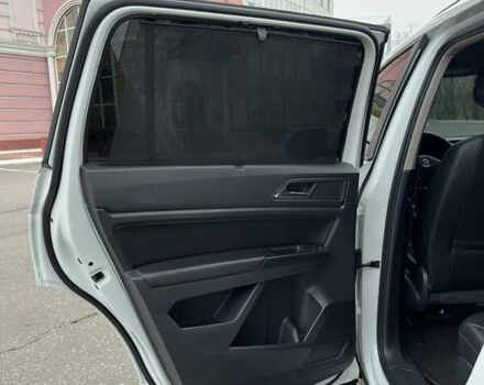 Білий Фольксваген Atlas, об'ємом двигуна 3.6 л та пробігом 120 тис. км за 21000 $, фото 15 на Automoto.ua