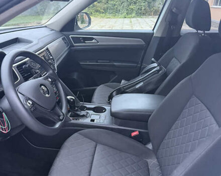 Белый Фольксваген Atlas, объемом двигателя 1.98 л и пробегом 250 тыс. км за 16500 $, фото 8 на Automoto.ua