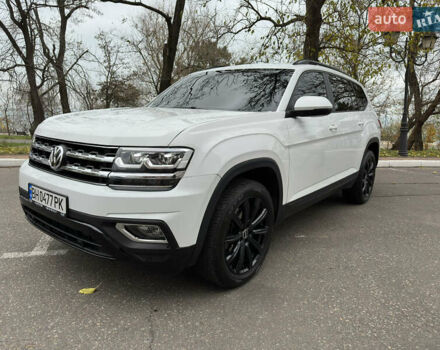 Білий Фольксваген Atlas, об'ємом двигуна 3.6 л та пробігом 120 тис. км за 21000 $, фото 1 на Automoto.ua