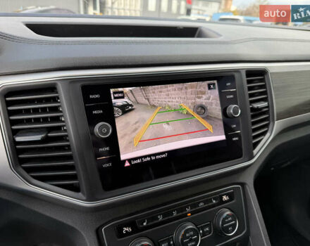 Белый Фольксваген Atlas, объемом двигателя 3.6 л и пробегом 171 тыс. км за 15200 $, фото 15 на Automoto.ua