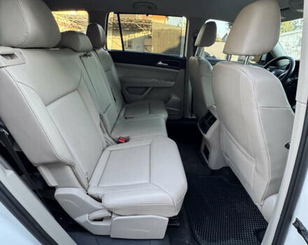 Белый Фольксваген Atlas, объемом двигателя 3.6 л и пробегом 160 тыс. км за 19200 $, фото 21 на Automoto.ua