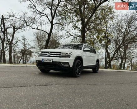 Білий Фольксваген Atlas, об'ємом двигуна 3.6 л та пробігом 120 тис. км за 21000 $, фото 4 на Automoto.ua