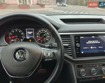 Білий Фольксваген Atlas, об'ємом двигуна 3.6 л та пробігом 120 тис. км за 21000 $, фото 17 на Automoto.ua