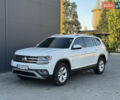 Белый Фольксваген Atlas, объемом двигателя 3.6 л и пробегом 160 тыс. км за 19200 $, фото 1 на Automoto.ua