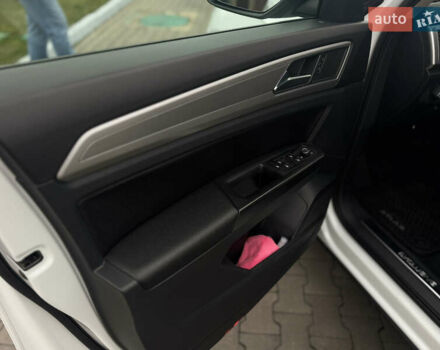 Білий Фольксваген Atlas, об'ємом двигуна 3.6 л та пробігом 111 тис. км за 21400 $, фото 11 на Automoto.ua