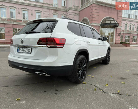 Білий Фольксваген Atlas, об'ємом двигуна 3.6 л та пробігом 120 тис. км за 21000 $, фото 8 на Automoto.ua
