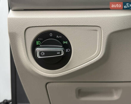 Белый Фольксваген Atlas, объемом двигателя 2 л и пробегом 133 тыс. км за 18200 $, фото 51 на Automoto.ua