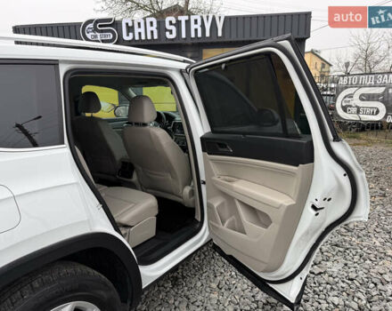 Белый Фольксваген Atlas, объемом двигателя 2 л и пробегом 133 тыс. км за 18200 $, фото 39 на Automoto.ua