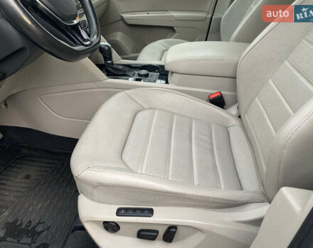 Білий Фольксваген Atlas, об'ємом двигуна 3.6 л та пробігом 114 тис. км за 22280 $, фото 21 на Automoto.ua