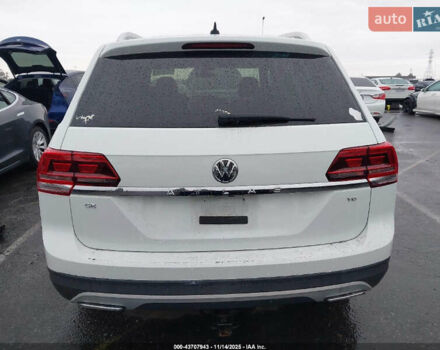 Білий Фольксваген Atlas, об'ємом двигуна 3.6 л та пробігом 165 тис. км за 4500 $, фото 7 на Automoto.ua