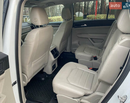 Білий Фольксваген Atlas, об'ємом двигуна 3.6 л та пробігом 114 тис. км за 22280 $, фото 34 на Automoto.ua