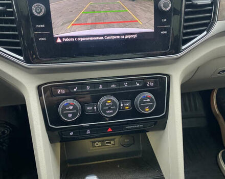 Білий Фольксваген Atlas, об'ємом двигуна 3.6 л та пробігом 114 тис. км за 22280 $, фото 28 на Automoto.ua