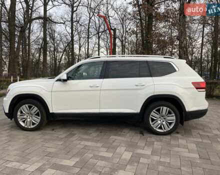 Білий Фольксваген Atlas, об'ємом двигуна 3.6 л та пробігом 114 тис. км за 22280 $, фото 13 на Automoto.ua