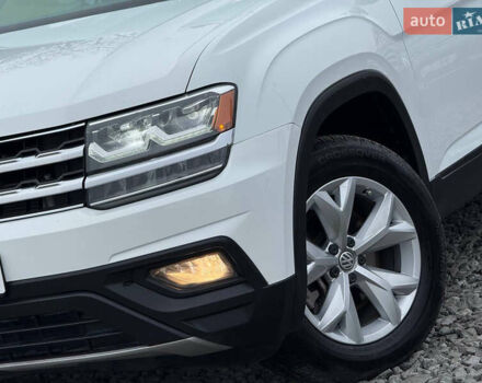 Білий Фольксваген Atlas, об'ємом двигуна 2 л та пробігом 133 тис. км за 17600 $, фото 8 на Automoto.ua