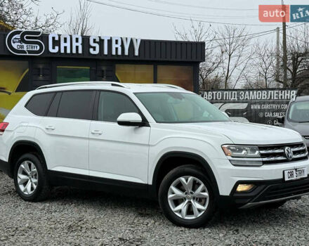 Білий Фольксваген Atlas, об'ємом двигуна 2 л та пробігом 133 тис. км за 17600 $, фото 10 на Automoto.ua