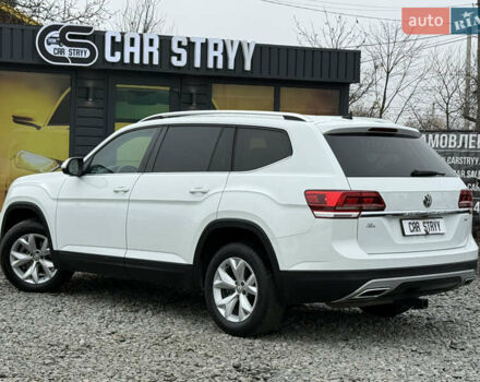Белый Фольксваген Atlas, объемом двигателя 2 л и пробегом 133 тыс. км за 18200 $, фото 16 на Automoto.ua