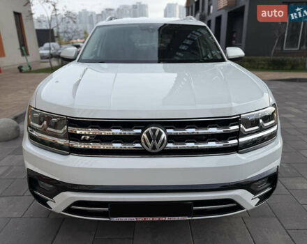 Білий Фольксваген Atlas, об'ємом двигуна 3.6 л та пробігом 78 тис. км за 22555 $, фото 1 на Automoto.ua