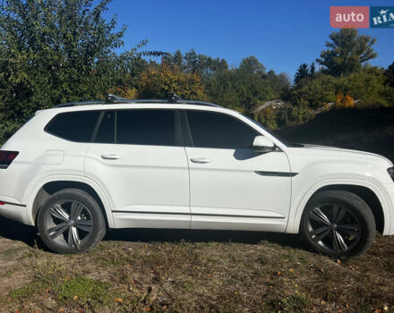 Фольксваген Atlas 2019 в Днепре (Днепропетровске) на Automoto.ua Белый Фольксваген Atlas, объемом двигателя 3.6 л и пробегом 95 тыс. км за 26000 $, фото 2 на Automoto.ua