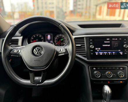 Білий Фольксваген Atlas, об'ємом двигуна 3.6 л та пробігом 78 тис. км за 22555 $, фото 19 на Automoto.ua